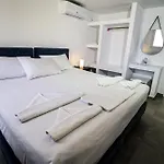 公寓 米卡别墅酒店 纳乌萨