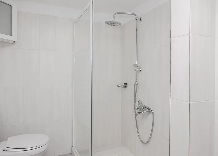 米卡别墅酒店 * 纳乌萨