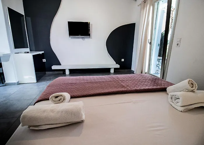 米卡别墅酒店 *